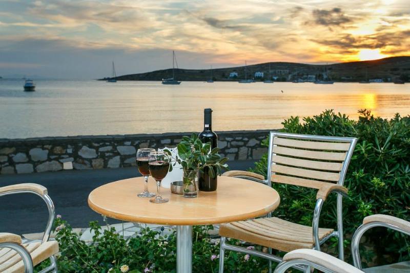 Alkyon Hotel Páros Eksteriør bilde